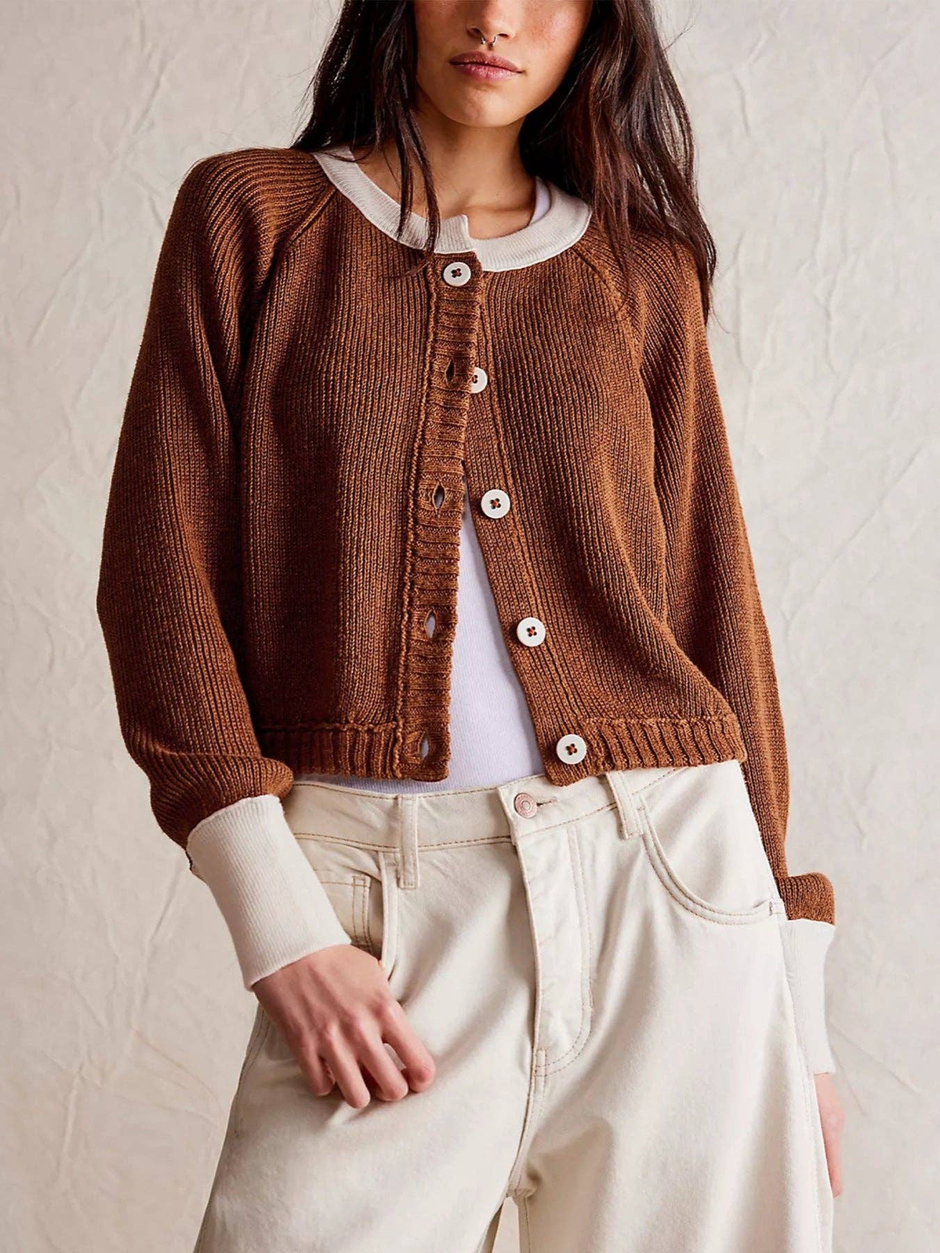 BROWN BTTN MIX CARDI